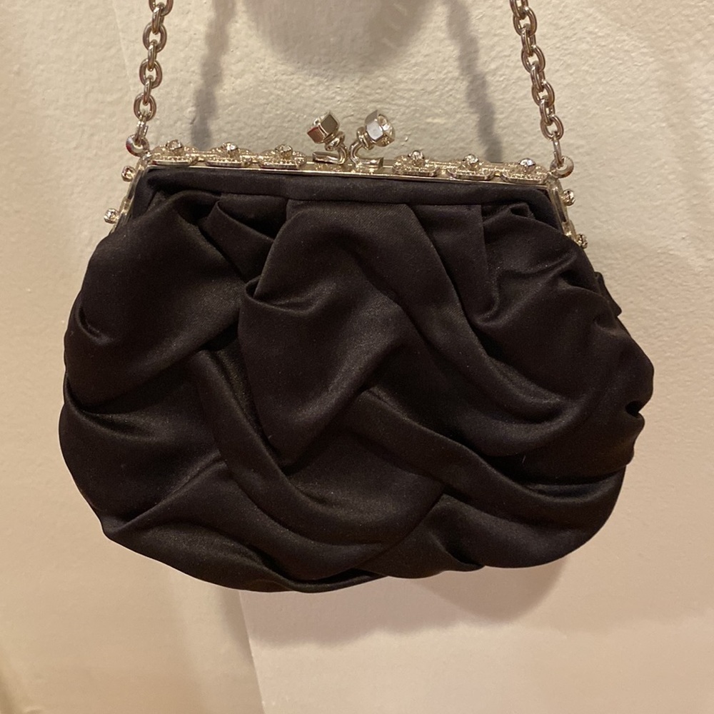 Beautiful Vanessa satin bag with rhinestones - Picture 3 of 11